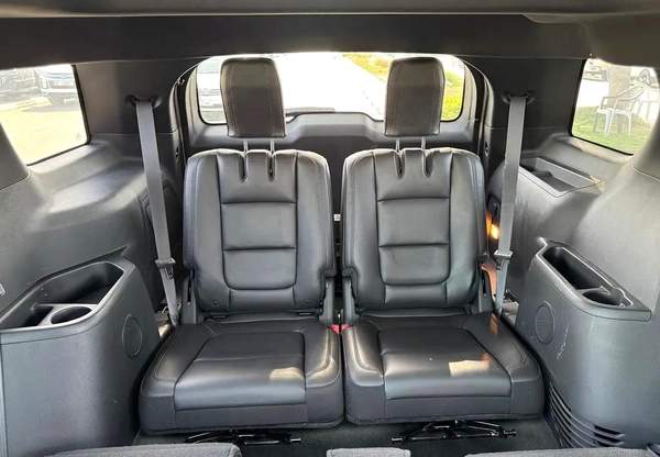 Ford Explorer XLT 2014 - Japanese Specs