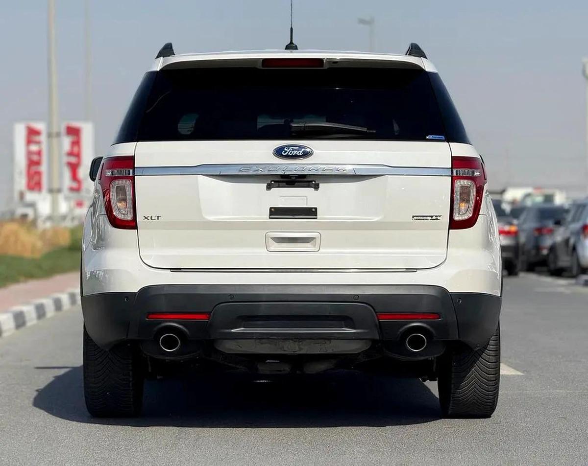 Ford Explorer XLT 2014 - Japanese Specs-1-1