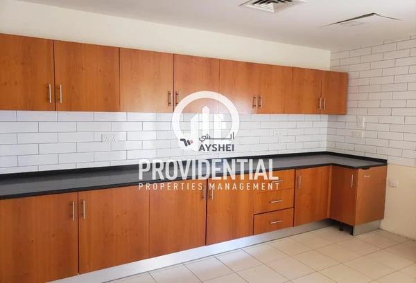 VILLA FOR RENT IN AL KARAMAH