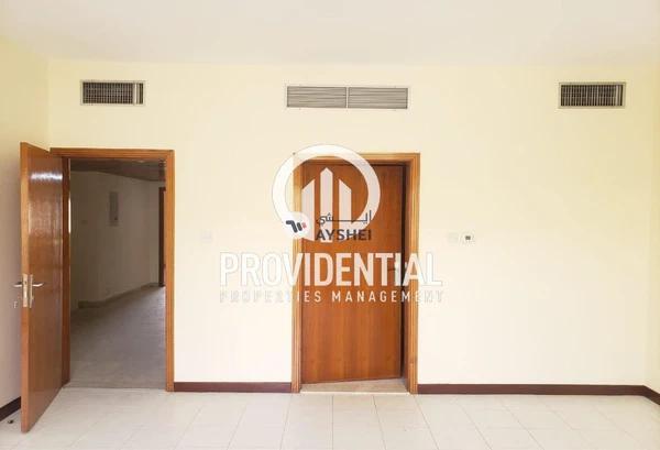 VILLA FOR RENT IN AL KARAMAH