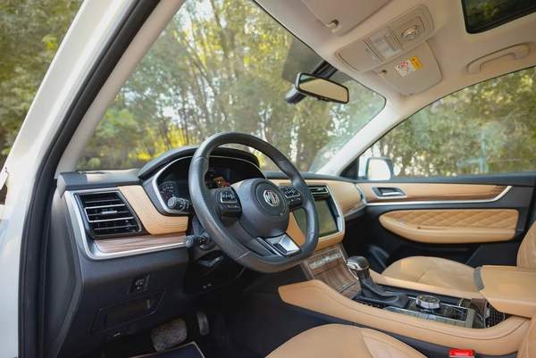 AED 755/Month | RX-8 Luxury | Free Warranty | GCC Specs | REF#M12681