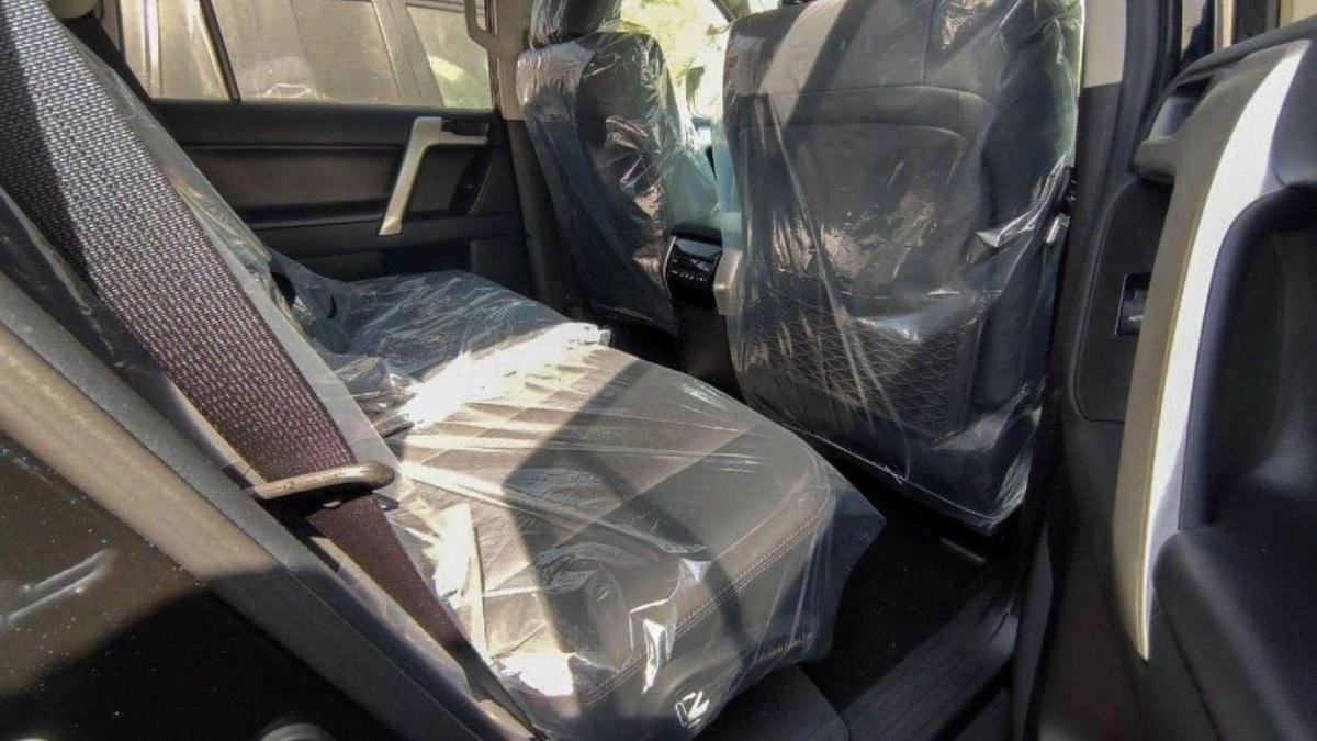Toyota Prado PRADO VX 4.0L V6 PETROL-9-9