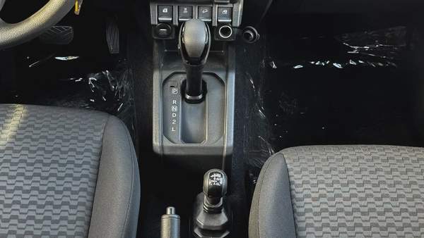 Suzuki Jimny GL AT 2026 (GCC Specs) 1.5L - Brand New 5 Doors
