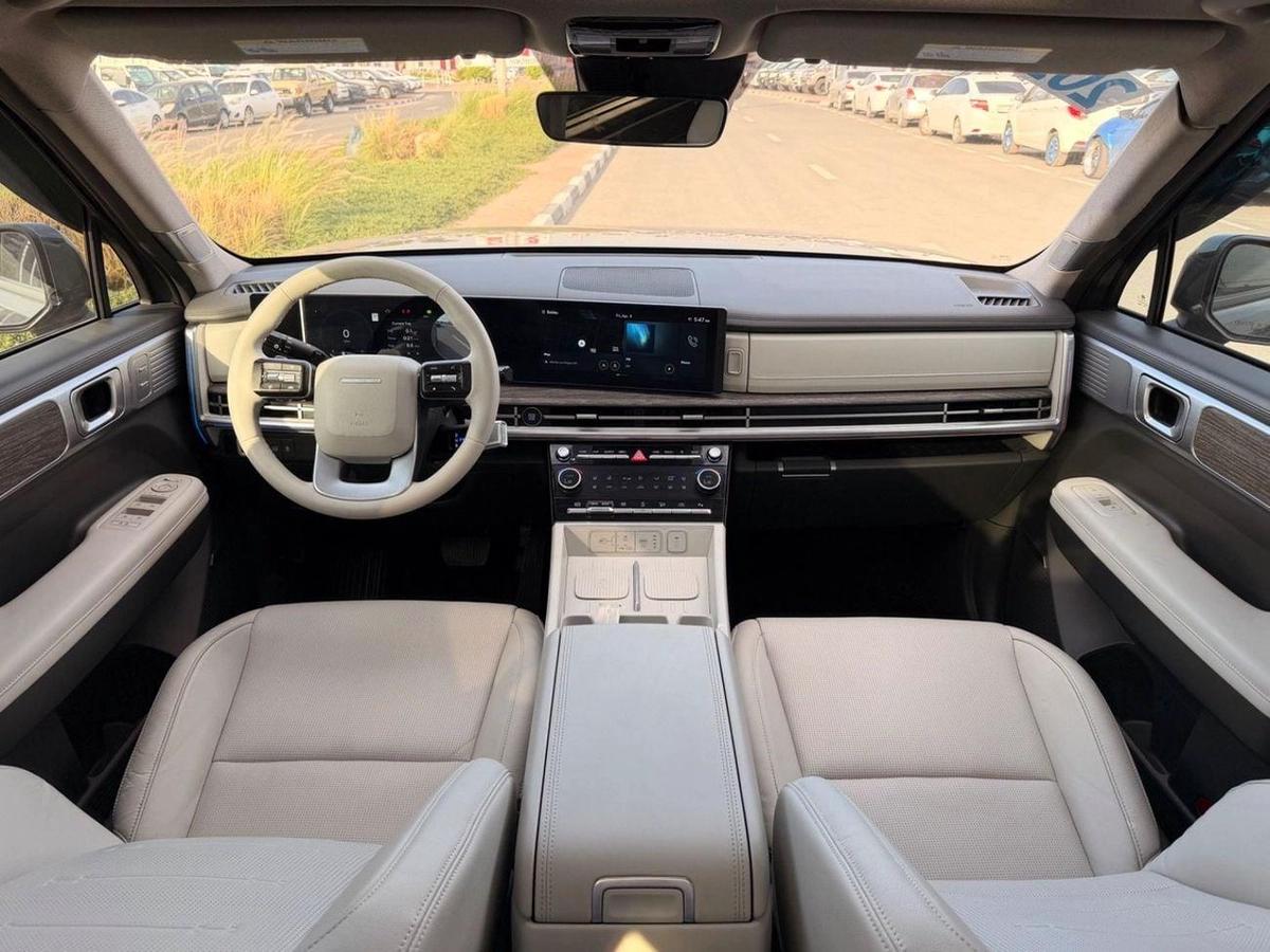 Hyundai Santa Fe Limited 2.5L // panoramic, 360 camera// full option 2024-4-4