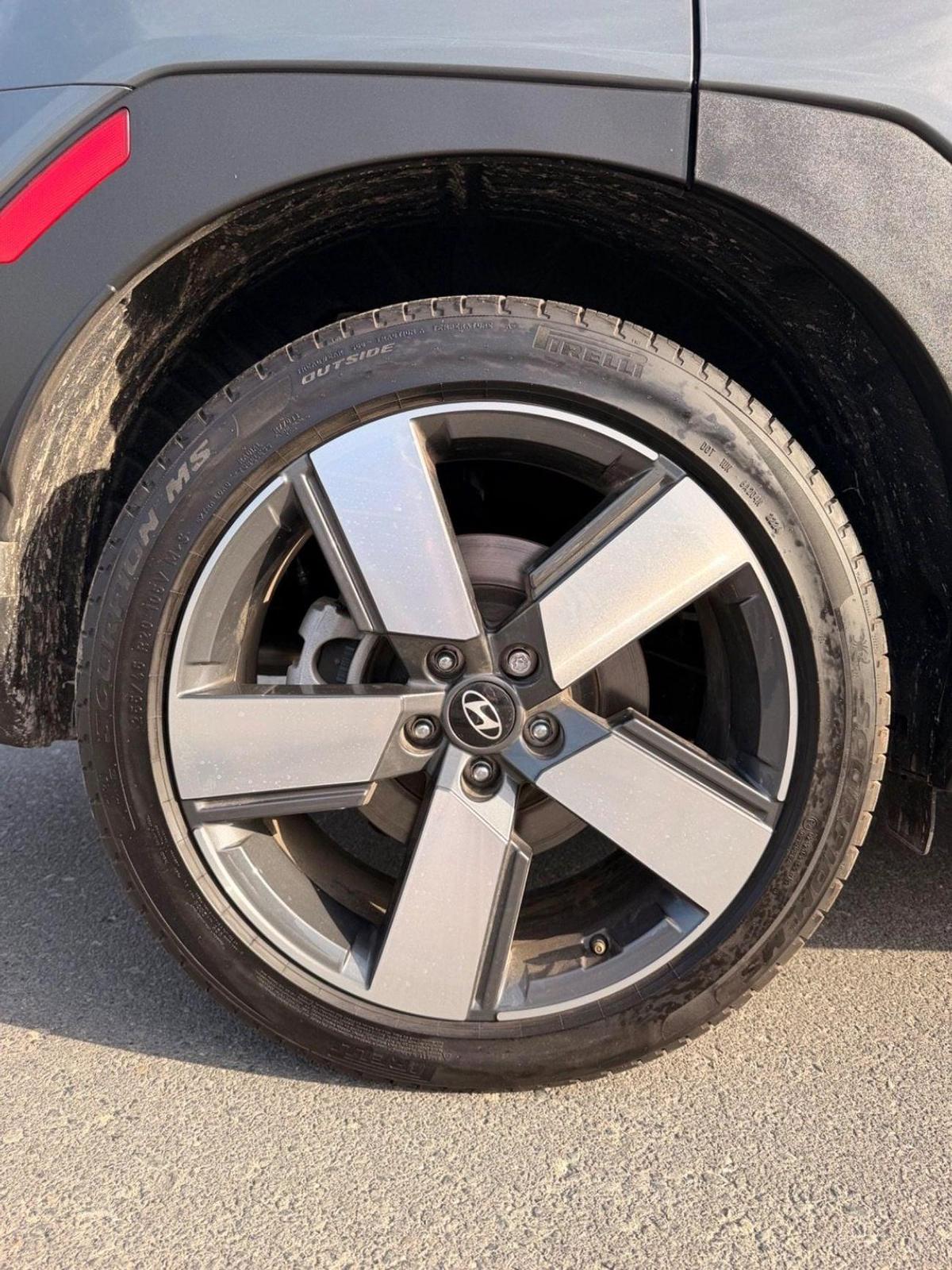 Hyundai Santa Fe Limited 2.5L // panoramic, 360 camera// full option 2024-13-13