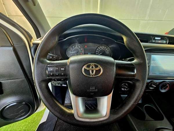 Toyota Hilux PATROL/ AUTO GEAR/ WIDE BODY / AUTO WINDOWS / FULL OPTION