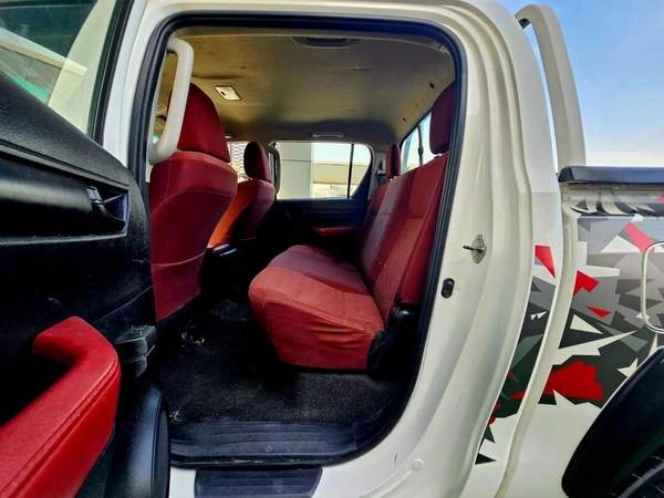 Toyota Hilux PATROL/ AUTO GEAR/ WIDE BODY / AUTO WINDOWS / FULL OPTION
