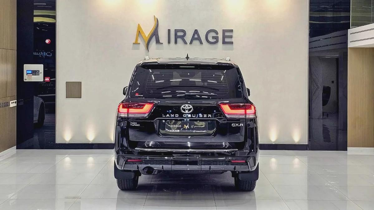 TOYOTA - LAND CRUISER - GXR - V6 TWIN TURBO - 2023 MODEL - UNDER WARRANTY - GCC SPECS - BLACK COLORE-12-12