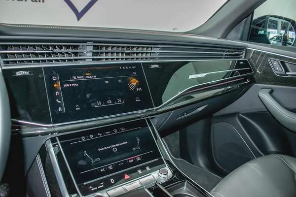 AUDI WARRANTY 2028 UNLIMITED KMS / SERVICE PACKAGE TILL 2030 OR 75,000 KMS | 3.0L 55 TFSI