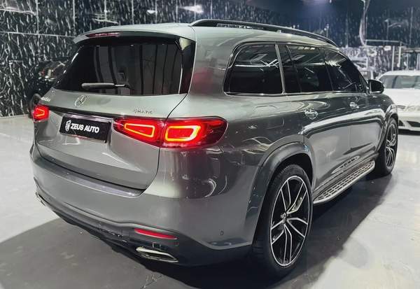Mercedes-Benz GLS 580 2020 GCC specs for 269,000.00 AED