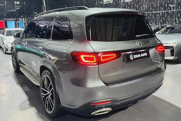 Mercedes-Benz GLS 580 2020 GCC specs for 269,000.00 AED
