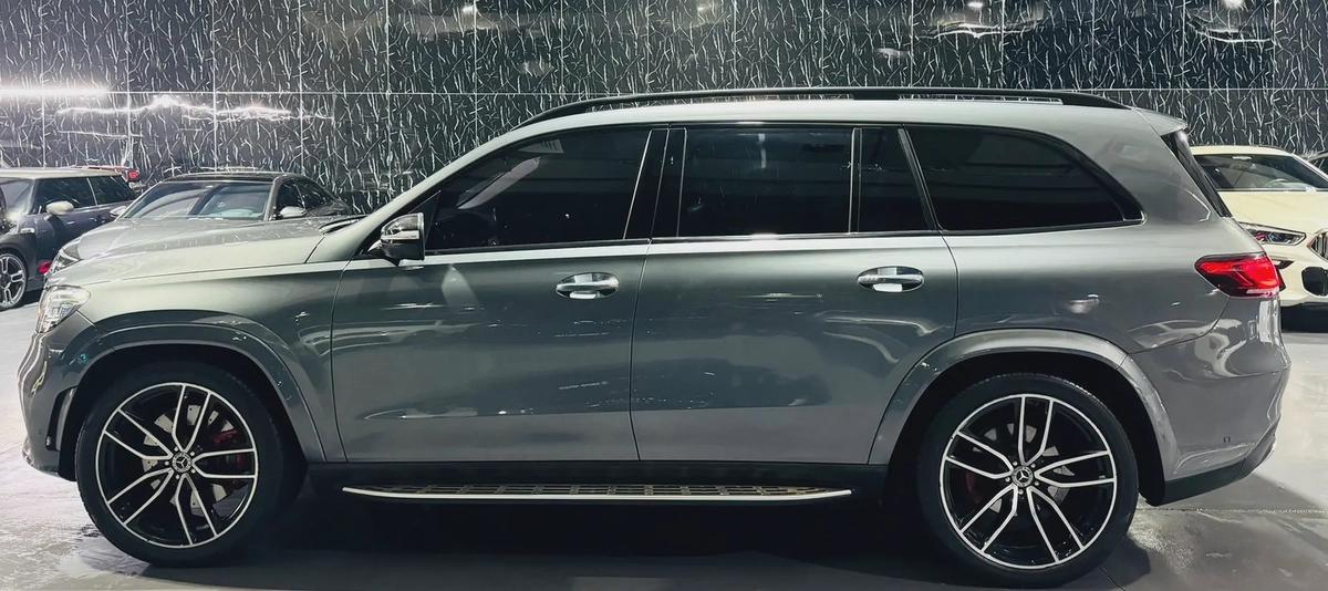 Mercedes-Benz GLS 580 2020 GCC specs for 269,000.00 AED-4-4