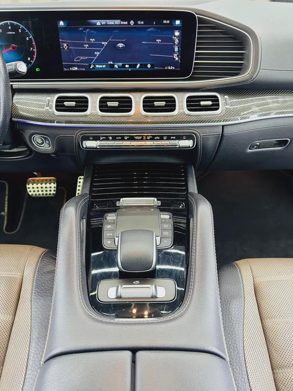 Mercedes-Benz GLS 580 2020 GCC specs for 269,000.00 AED-12-12