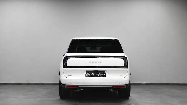ZEEKR 9X Ultra | BRAND NEW | 2.0L Turbo | 5 Years Warranty