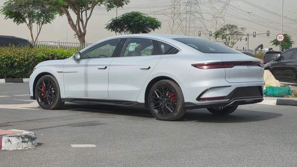 BYD HAN Premium (White)