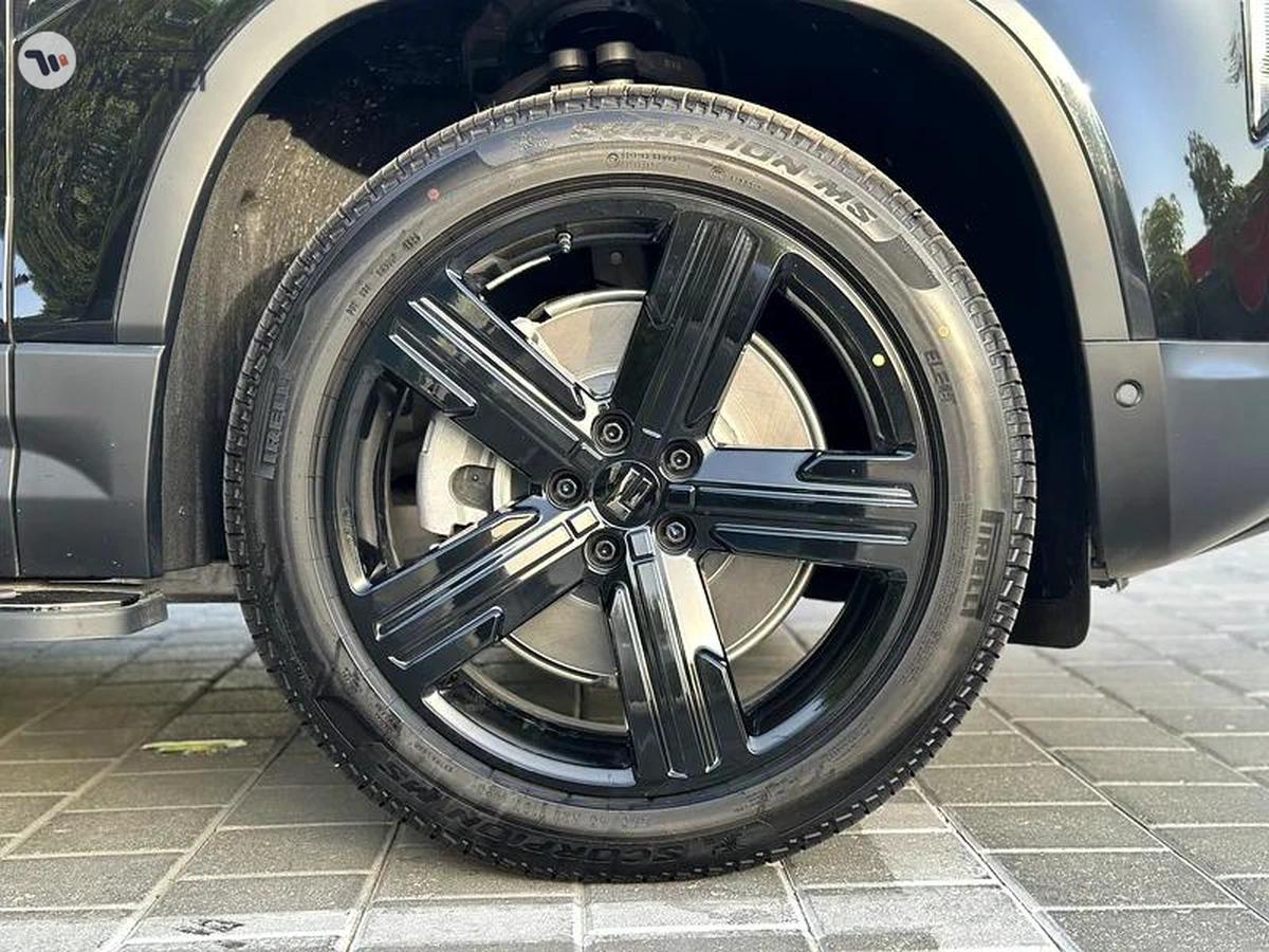 ROX 01 VIP 6 Seaters-17-17