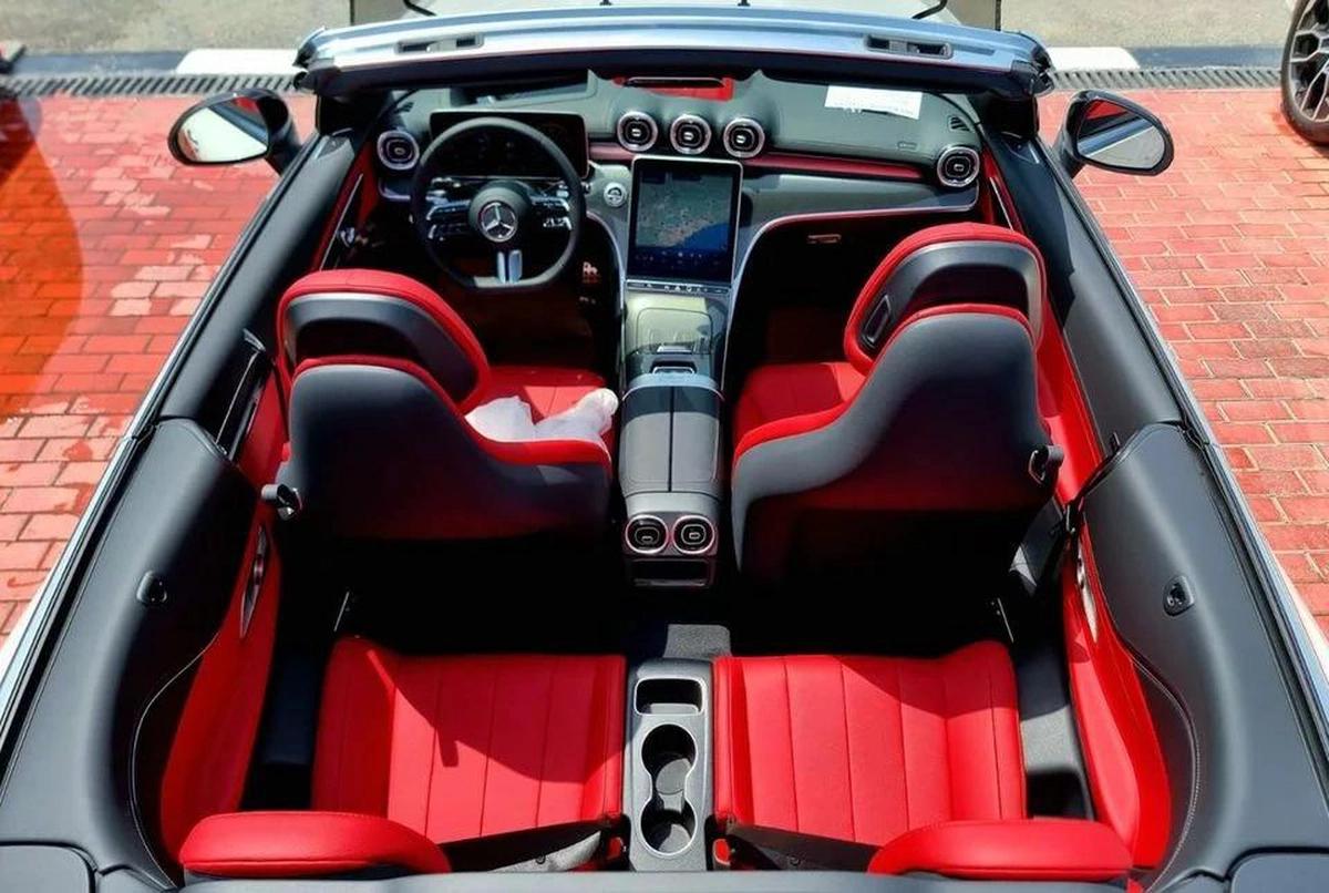 Mercedes-Benz CLE 200 Cabriolet AMG Convertible Under Agency Warranty 2026 GCC-2-2
