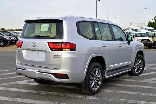 Toyota Land Cruiser 2025 TOYOTA LAND CRUISER 300 GXR V6 3.3L DIESEL 7 SEAT AT