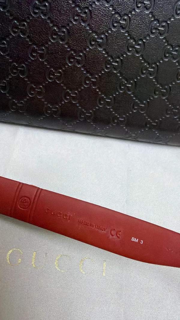 Gucci Red Frame Sunglasses with Case and authenticity card –Gucci GG 1116/S (Color Code: M1SBN)