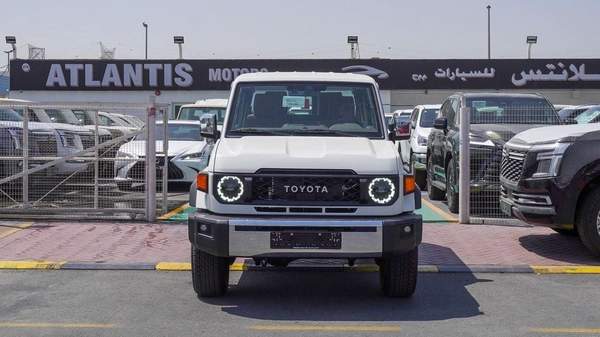 Toyota Land Cruiser 70 LX 4.0L V6 A/T Al Futtaim