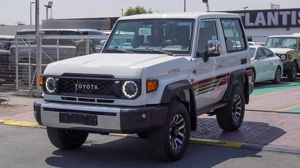 Toyota Land Cruiser 70 LX 4.0L V6 A/T Al Futtaim