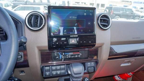 Toyota Land Cruiser 70 LX 4.0L V6 A/T Al Futtaim