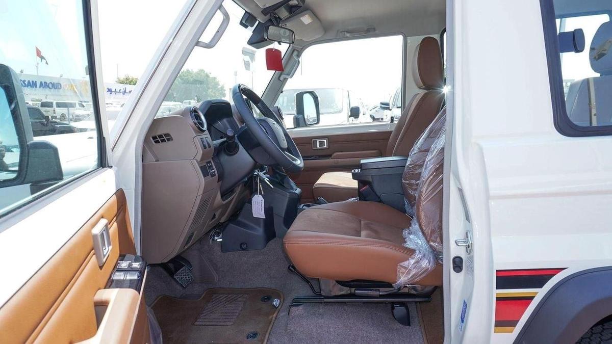 Toyota Land Cruiser 70 LX 4.0L V6 A/T Al Futtaim-12-12
