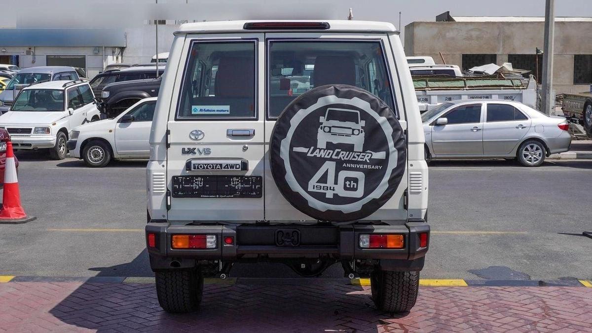 Toyota Land Cruiser 70 LX 4.0L V6 A/T Al Futtaim-15-15