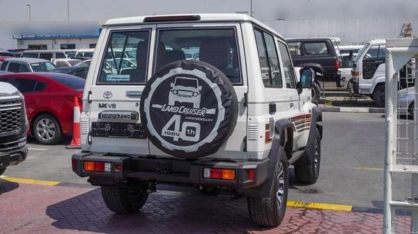 Toyota Land Cruiser 70 LX 4.0L V6 A/T Al Futtaim