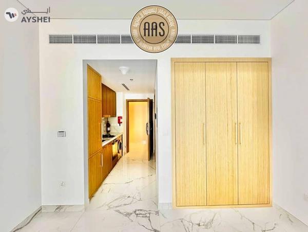 Pool view •• chiller free •• huge size •• with kitchen appliances