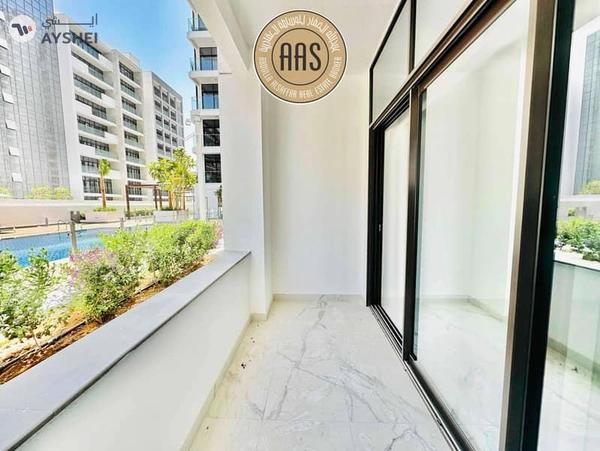 Pool view •• chiller free •• huge size •• with kitchen appliances