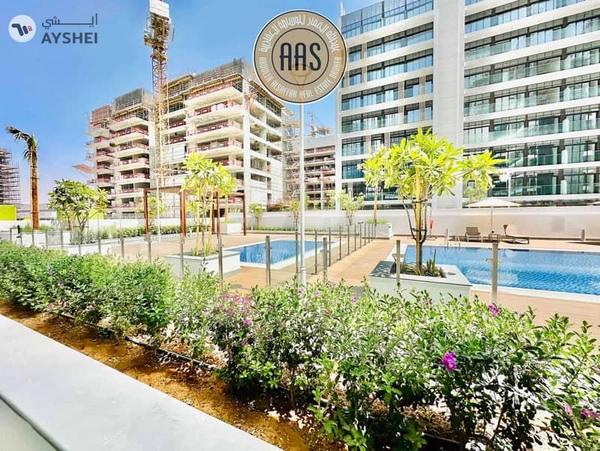 Pool view •• chiller free •• huge size •• with kitchen appliances