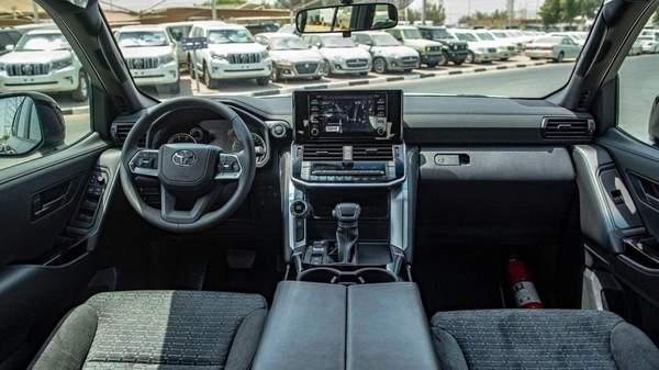 Toyota Land Cruiser GXR2 3.3L