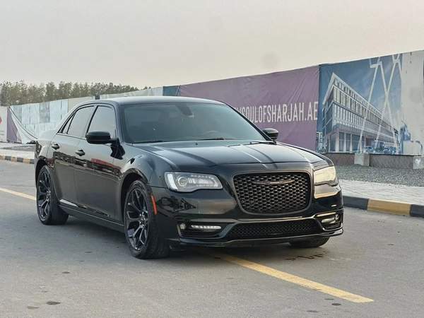 كرايسلر 300c مواصفات امريكية 2020 بحالة جيدة