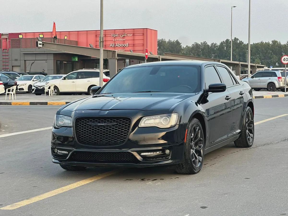 كرايسلر 300c مواصفات امريكية 2020 بحالة جيدة-2-2