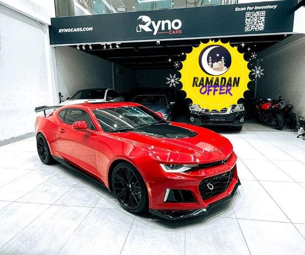 Massive Price Drop!!! // AED 3,100 //20%DP//2018 Chevrolet Camaro ZL1