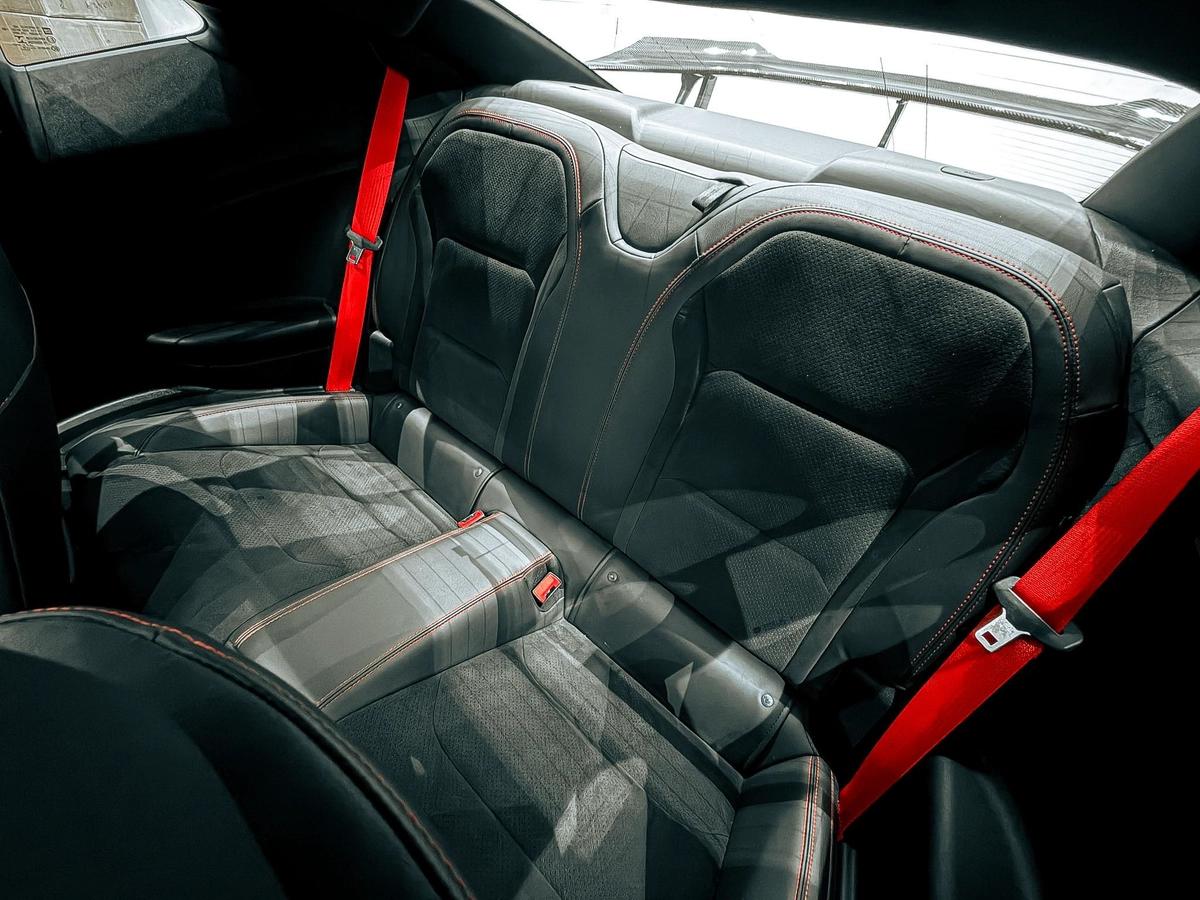 Massive Price Drop!!! // AED 3,100 //20%DP//2018 Chevrolet Camaro ZL1-3-3