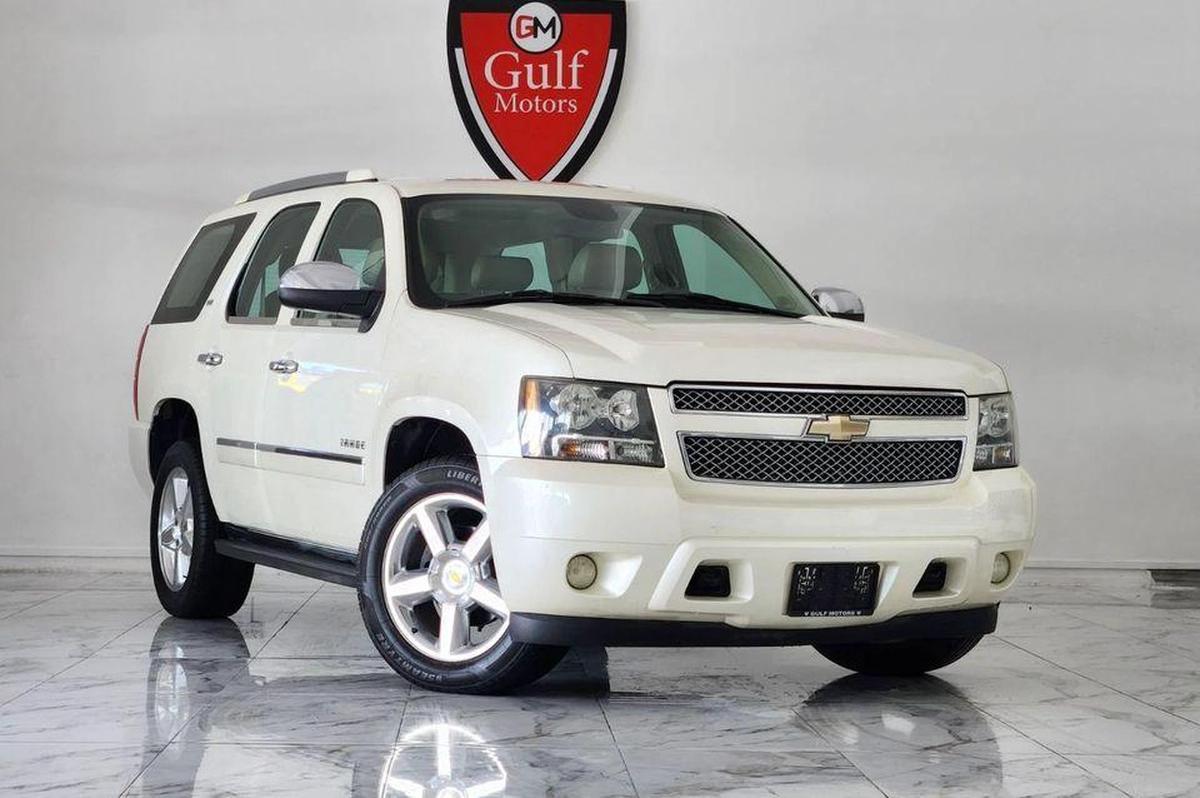 Chevrolet Tahoe LTZ 5.3L-8CYL - FULL OPTION-0-0