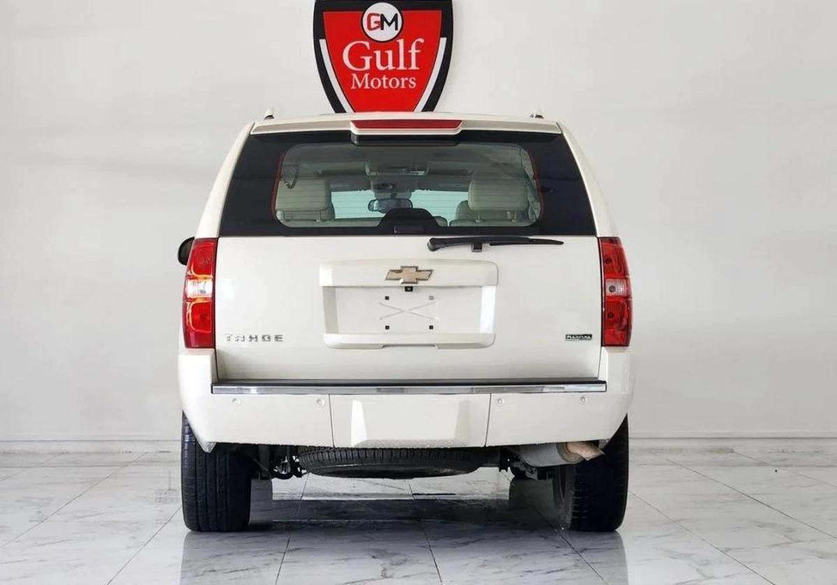 Chevrolet Tahoe LTZ 5.3L-8CYL - FULL OPTION-8-8