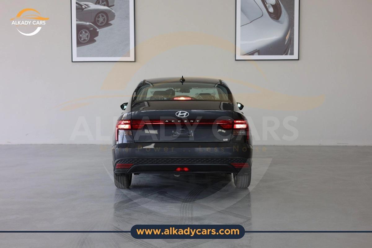 HYUNDAI ACCENT 1.5L PREMIUM 2025-4-4