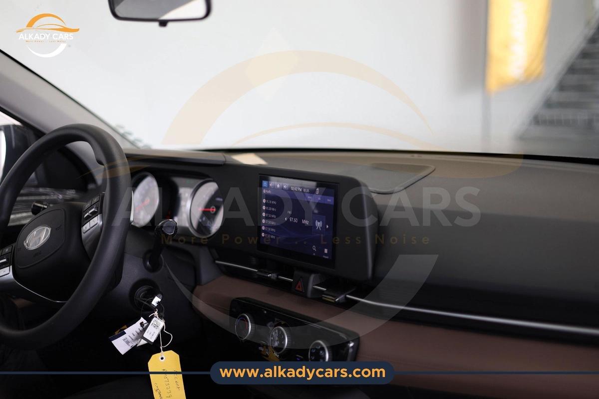 HYUNDAI ACCENT 1.5L PREMIUM 2025-1-1