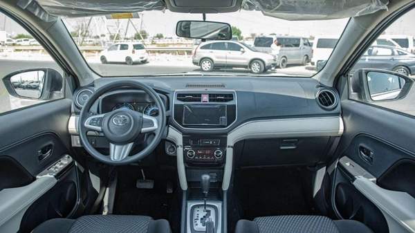 Toyota Rush TOYOTA RUSH 1.5P AT MY2023