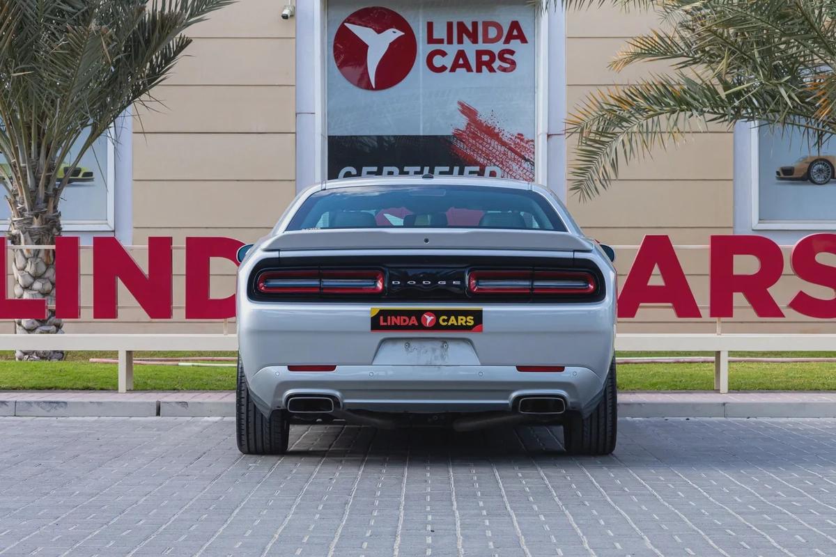 Dodge Challenger 2021-13-13