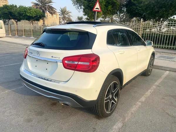 2015 Mercedes GLA 250 4 MATIC || FULL SERVICE AT AGENCY || ACCIDENT FREE|| FULLY LOADED