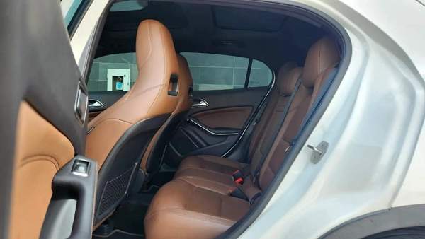 2015 Mercedes GLA 250 4 MATIC || FULL SERVICE AT AGENCY || ACCIDENT FREE|| FULLY LOADED