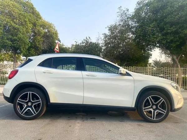 2015 Mercedes GLA 250 4 MATIC || FULL SERVICE AT AGENCY || ACCIDENT FREE|| FULLY LOADED