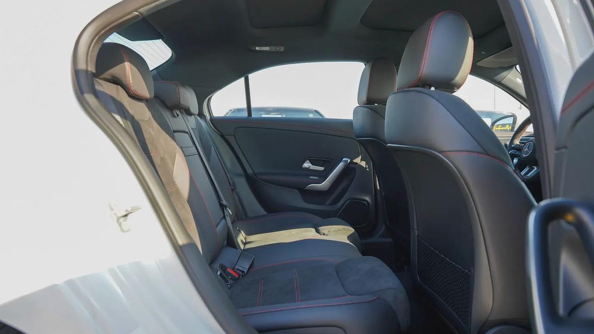 MERCEDES -BEN A 200L 1.5L V4 FULL OPTION MODEL 2025 CHINESE SPECS-9-9