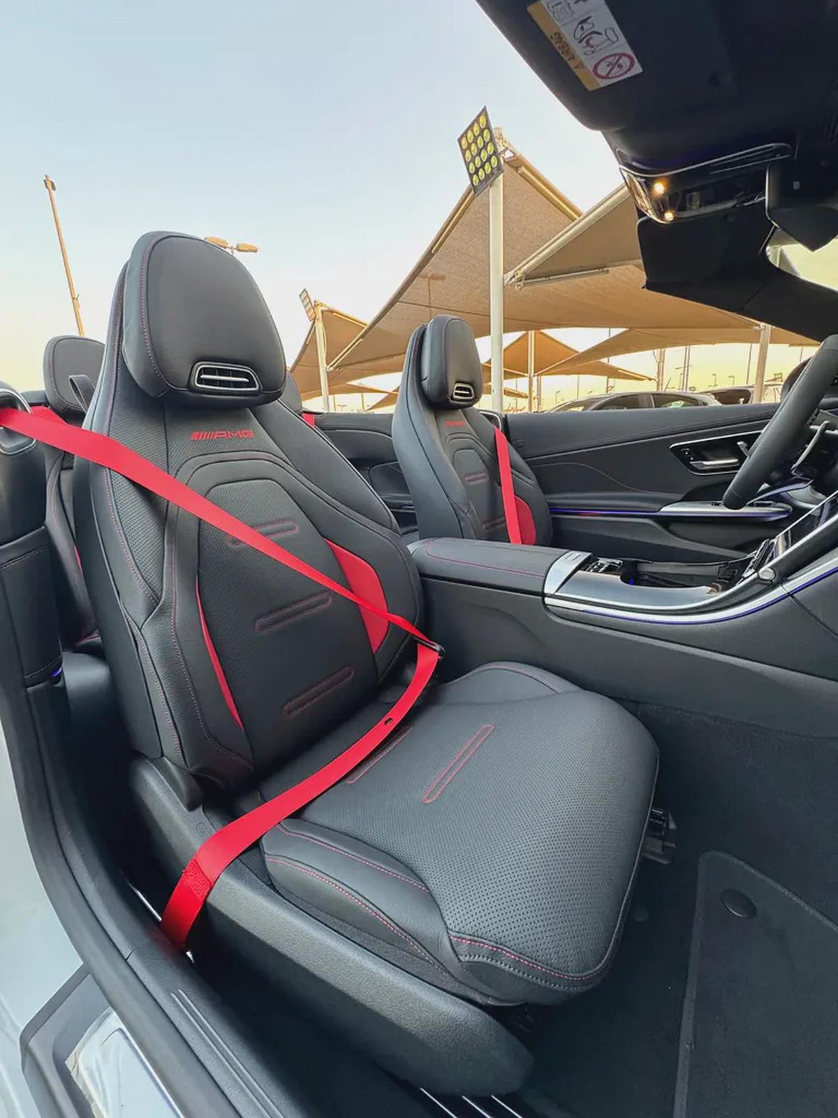 Mercedes Benz CLE 53 AMG 4MATIC CONVETIBLE 2025 brand new under warranty-15-15