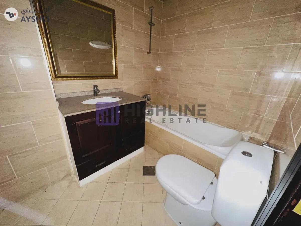 Amazing 2BHK | Closed Kitchen | Prime Location-1-landscape