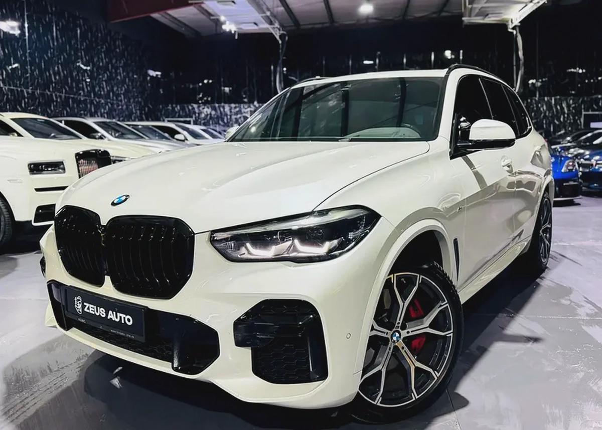 BMW X5 40i 2023 GCC specs for 229,000.00 AED-1-1